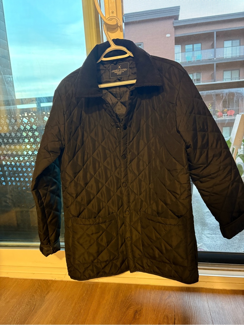 James Darby London Quilted Barn Jacket | Corduroy Collar Black Size Medium